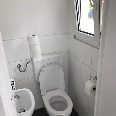 Work & In Selm-bork * Selm